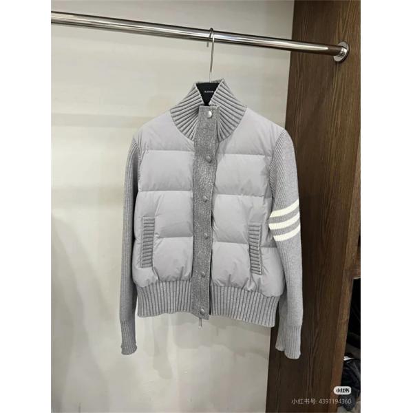 Thom Browne 偽物 秋冬コントラスト豊かな 定番 ネイビー ニット拼接 ダウンジャケット トムブラウン