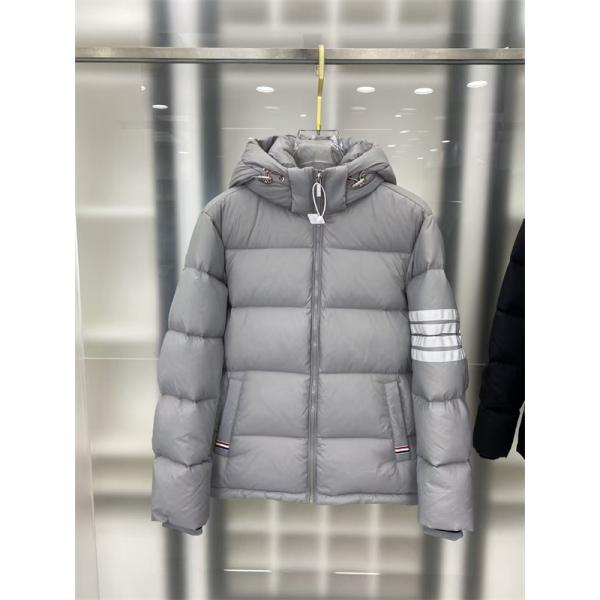 グレー ルーズフィット ダウンジャケット トムブラウン Thom Browne コピー 秋冬リラックスした 人気