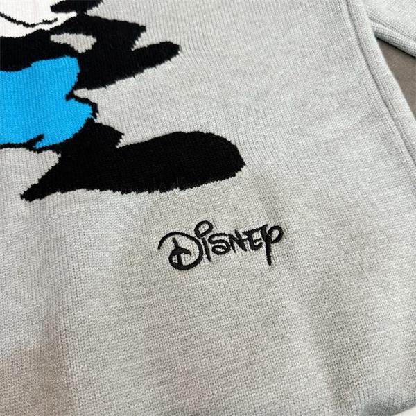 ライトグレー GIVENCHY コピー 秋冬柔らかで上品な 人気 ブラックロゴ 円领 ニット ジバンシー 