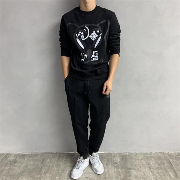 ブラック ウサギ柄 ロゴ混合 パーカー ジバンシー GIVENCHY スーパーコピー 2025秋冬コーデ 注目