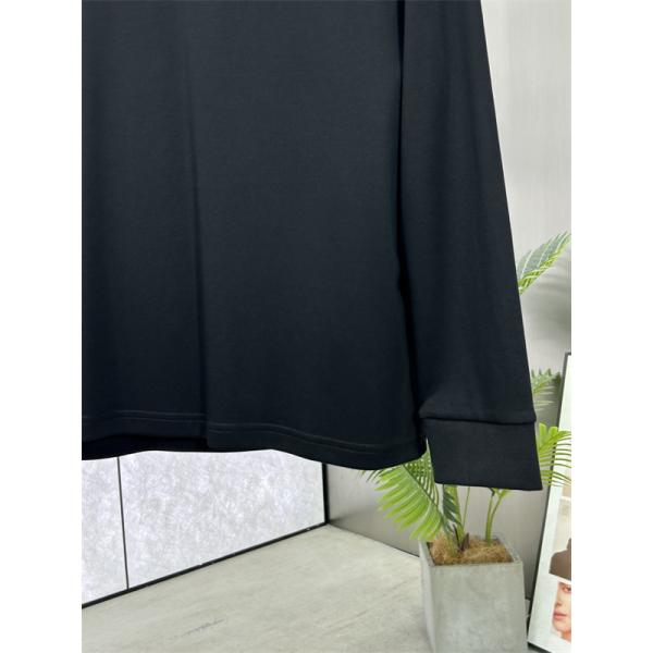 ヴァレンティーノ Valentino 偽物 2025秋冬必須 トレンド ホワイト × ブラック 2 色 V ロゴ 長袖 T シャツ 