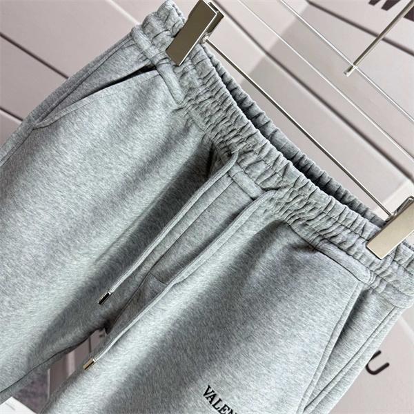 2025秋冬必須 日常的 人気 ブラック 小ロゴ スウェットパンツ ヴァレンティーノ Valentino コピー 