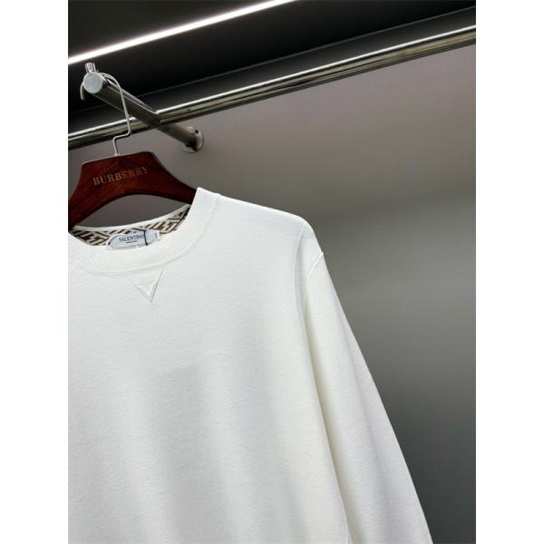 ブラック シンプル 円领 ニット ヴァレンティーノ Valentino スーパーコピー 秋冬 シンプル 高級な 万能