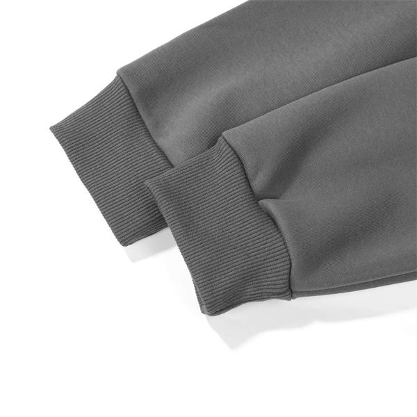 Valentino 偽物 2025秋冬コーデ  注目ブラック × グレー 2 色 V ロゴ 円领 スウェット ヴァレンティーノ