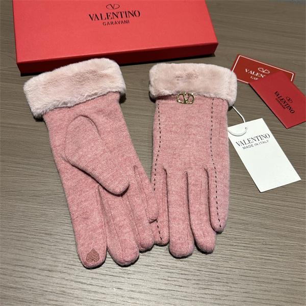 ブラック ファーカフス V ロゴ 手袋 ヴァレンティーノ Valentino コピー 秋冬 温か 上品 トレンド