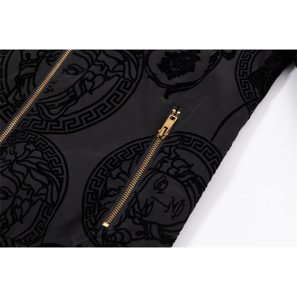 ジャケット ヴェルサーチ VERSACE コピー　2025秋冬必須アイテム 人気限定 ブラック 满印メデューサ柄
