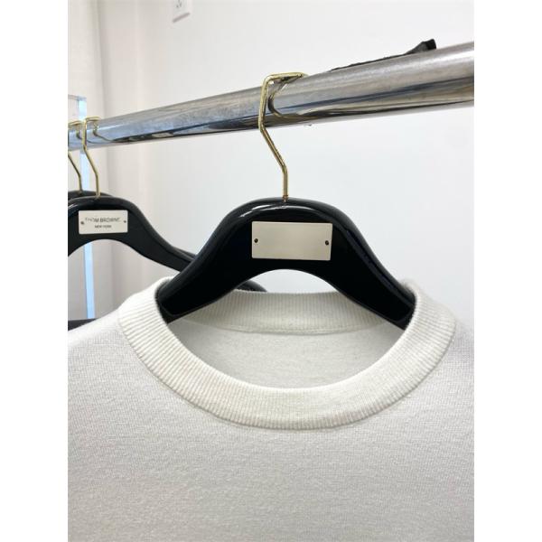 VERSACE スーパーコピー 保温効果 2025秋冬定番 上質 ホワイト バッジ刺繍 パーカー ヴェルサーチ