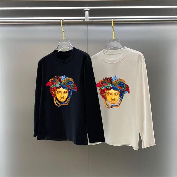 2025秋冬おすすめ 新作 ブラック × ホワイト カラフルメデューサ刺繍 長袖Tシャツ ヴェルサーチ VERSACE 偽物