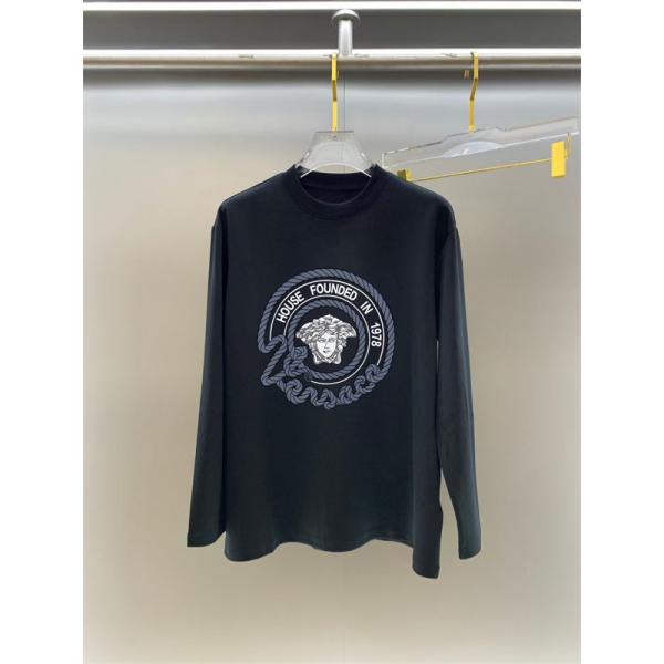 ヴェルサーチ VERSACE コピー 2025秋冬準備 売れ筋 ブラック × ホワイト 円形メデューサロゴ 長袖Tシャツ