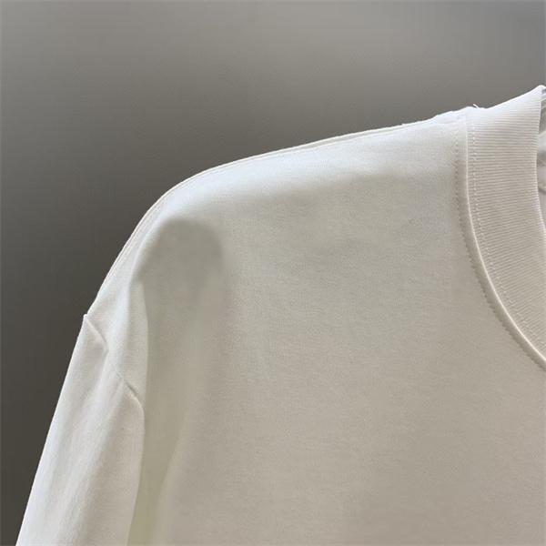 ヴェルサーチ VERSACE コピー 2025秋冬インディスペンサブル 伝統 ブラック × ホワイト ゴールド V 柄 長袖Tシャツ