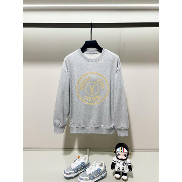  2025秋冬コレクション レア ブラック ゴールド V チェーン柄 パーカー ヴェルサーチ VERSACE 偽物