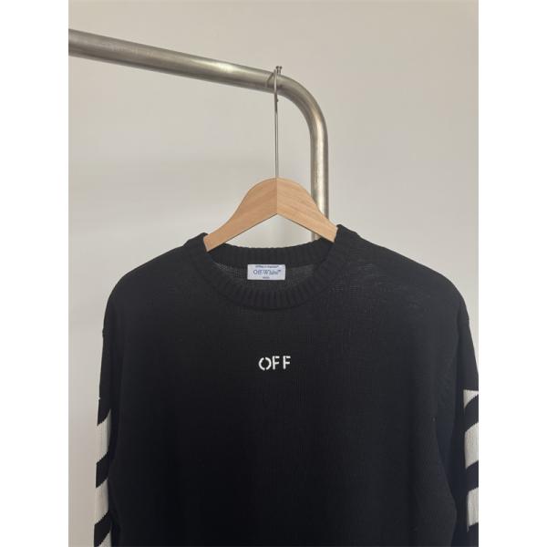 高級感 大人カジュアル グレー × ホワイトセーター Off-White コピー 2025秋冬注目スタイル オフホワイト
