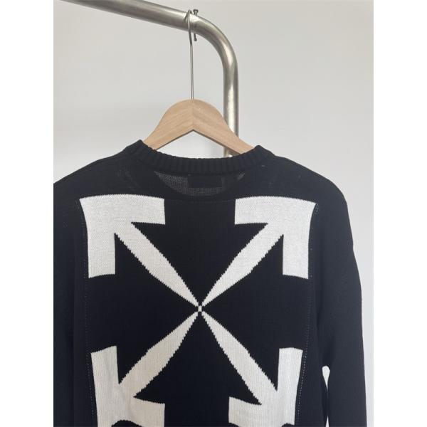 高級感 大人カジュアル グレー × ホワイトセーター Off-White コピー 2025秋冬注目スタイル オフホワイト