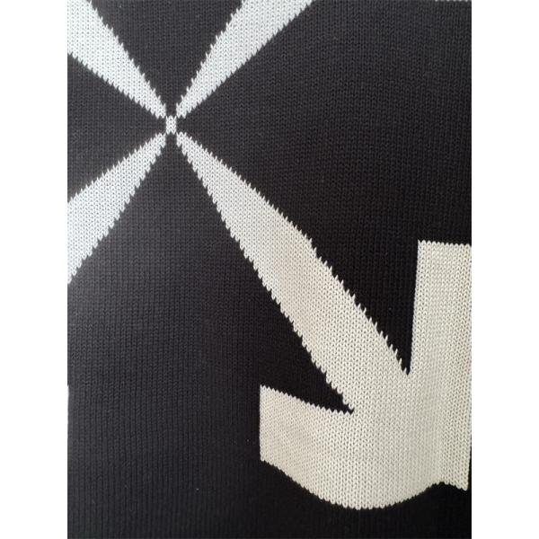 高級感 大人カジュアル グレー × ホワイトセーター Off-White コピー 2025秋冬注目スタイル オフホワイト