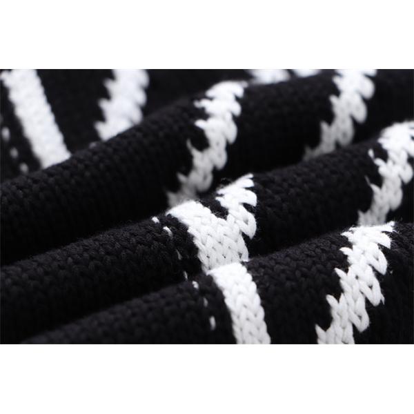 ブラック × ホワイト セーター オフホワイト Off-White スーパーコピー 2025秋冬 限定入手 デザイン性豊か 秋冬コーデ 