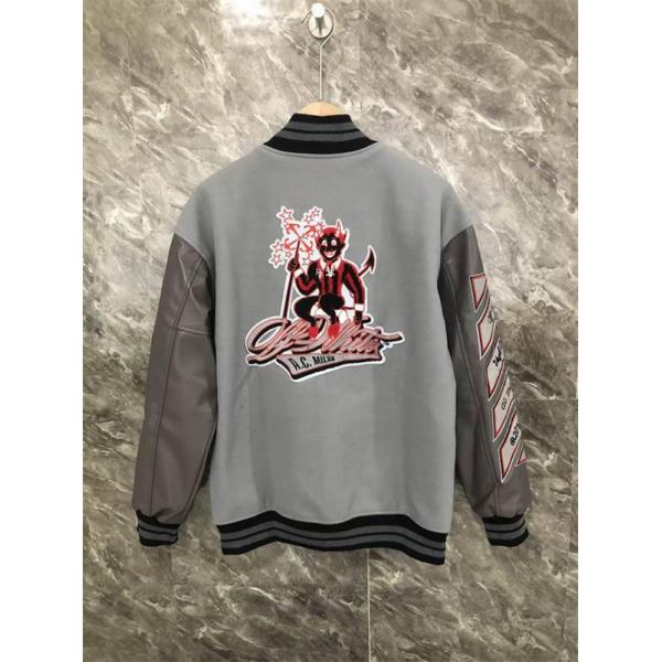 グレー × レッド ベースボールジャケット Off-White コピー 2025秋冬限定デザイン オフホワイト