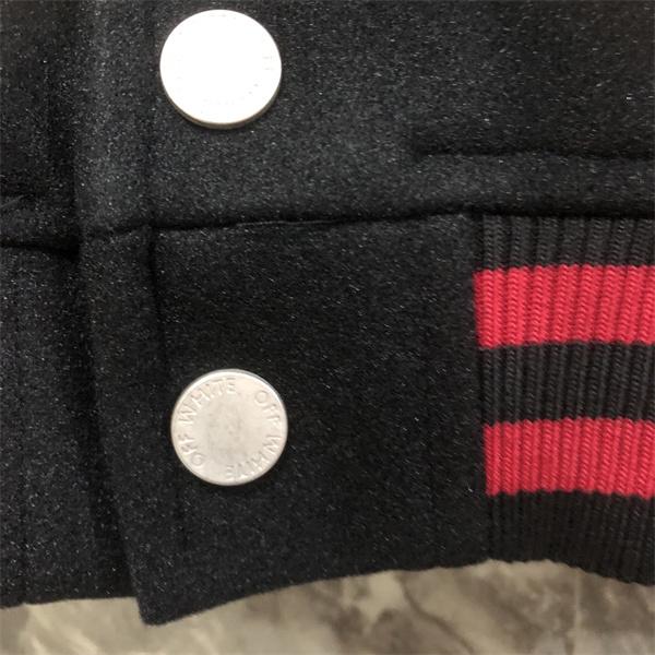 ブラック × レッド ベースボールジャケット Off-White コピー 2025秋冬注目スタイル 当店イチオシ オフホワイト