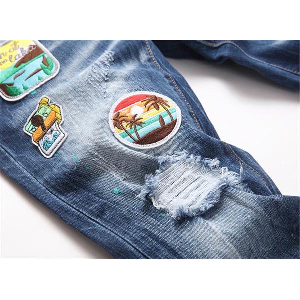 ライトブルー カラフルバッジ ダメージ デニムパンツ ディースクエアード DSQUARED2 偽物 秋冬 ポップで活気ある 人気