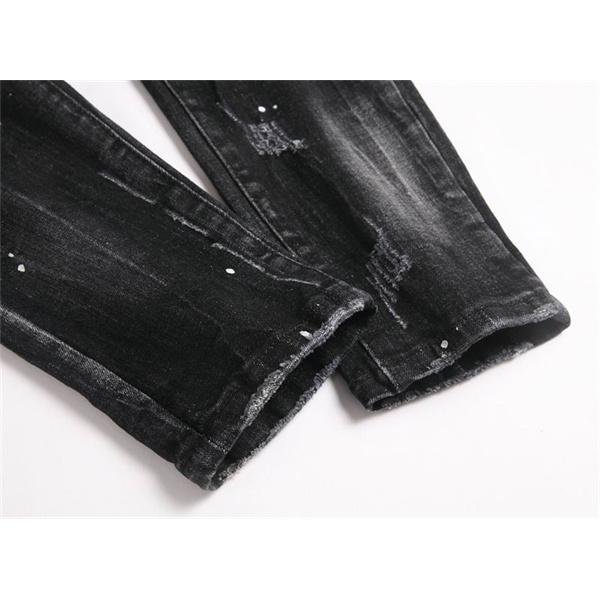  ディースクエアード ブラック 多種バッジ ダメージ デニムパンツ DSQUARED2 コピー 秋冬 ボリューム感ある 注目