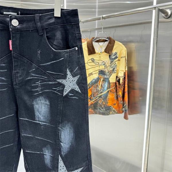ブラック ラージスター刺繍 ディースクエアード デニムパンツ DSQUARED2 コピー 秋冬 シルエット トレンド