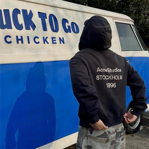 アクネ ストゥディオズ Acne Studios ブラック ロゴプリント パーカー コピー 秋冬 ミニマル ストリートな 定番アイテム 