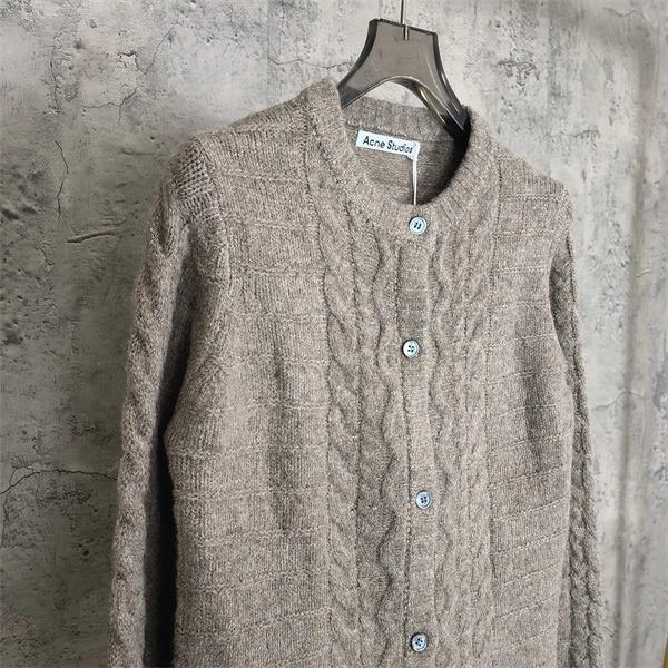 アクネ ストゥディオズ Acne Studios ライトブラウン クロシェ カーディガン スーパーコピー 秋冬 温かく 万能アイテム 入手困難 