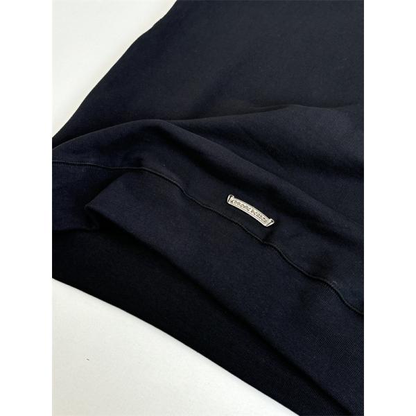 クロムハーツ コピー Chrome Hearts パーカー ライトグレー 暖かみあふれる十字刺繍 個性的半ウィンドウ 人気爆発 秋冬定番