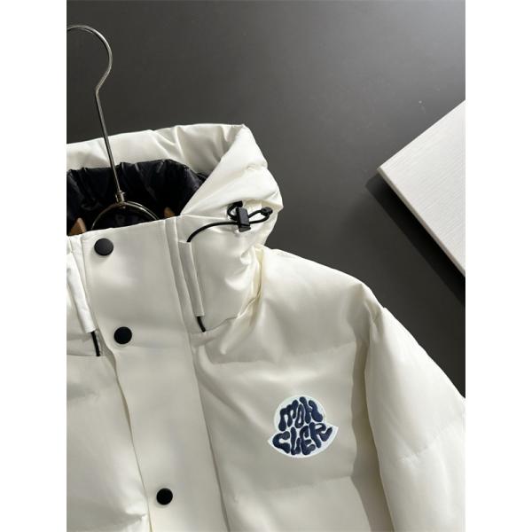 ブラック × レッド アームロゴ 冬仕様 高保温ダウン MONCLER モンクレール コピー ダウンジャケット