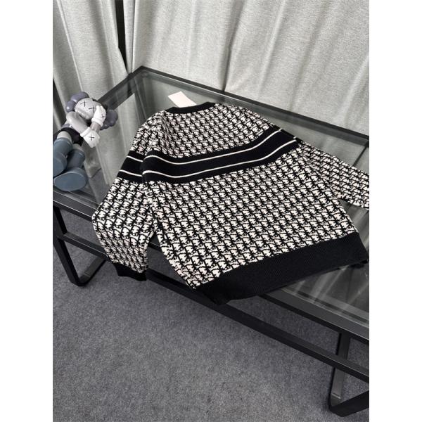 ☆ディオールセーターコピー☆2025人気DIOR Oblique新作最新秋冬トレンド着こなし