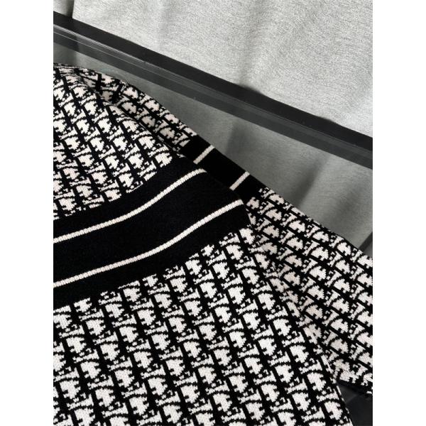 ☆ディオールセーターコピー☆2025人気DIOR Oblique新作最新秋冬トレンド着こなし