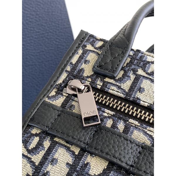 Christian Dior☆ディオールミニバッグコピー☆2025人気DIOR  Safari North-South 上品 2ESWS017YKY_H27E