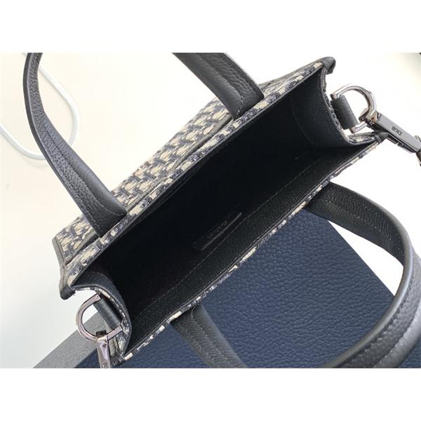 ☆ディオールトートバッグコピー☆2025激レアアイテムChristian Dior Safari North-South 上品 1ESPO311YKY_H27E