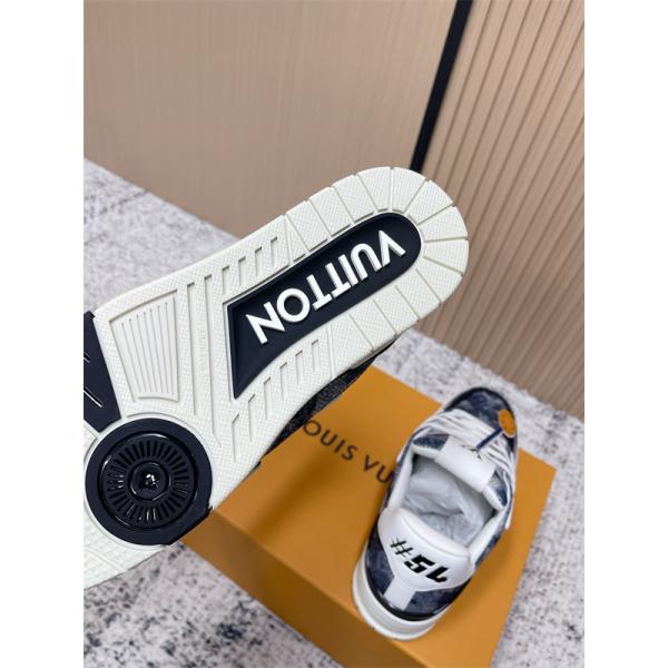LV trainer☆☆大胆なトレンド感を楽しむ  ルイ ヴィトンスニーカースーパーコピー 春夏のお出かけを軽快に LOUIS VUITTONブランド コピー 激安(日本最大級)