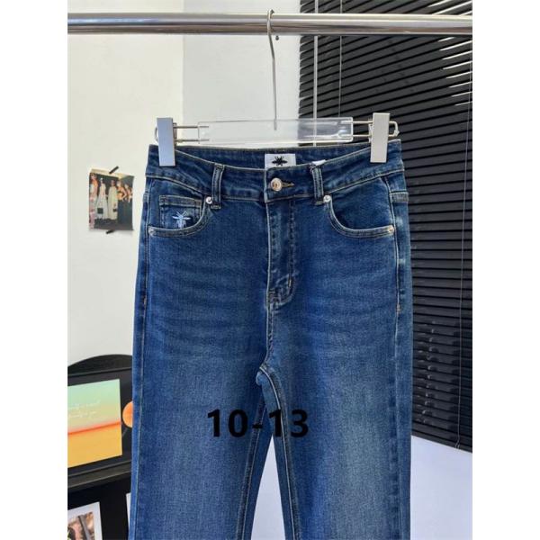 ディオールジーンズコピー DIOR 2025年トレンド感が強い クラシックな雰囲気のトップス_激安(日本最大級)