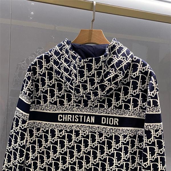 2025年秋冬シーズンのトレンド DIOR ディオールジャケットコピー おしゃれに秋を迎えるために_ブランド コピー 激安(日本最大級)