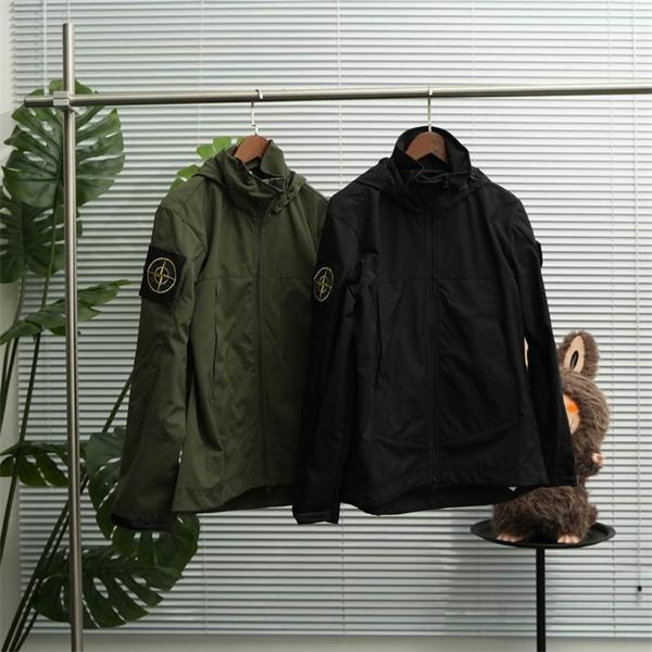 機能的な　活躍できるアイテム　STONE ISLAND ストーンアイランドジャケットコピーブランド コピー 激安(日本最大級)