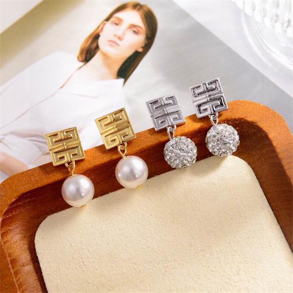 機能性も抜群 ジバンシーピアスコピー GIVENCHYブランド コピー 激安(日本最大級)