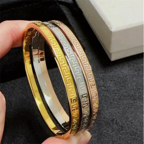 2025最新ジバンシーブレスレットコピー GIVENCHY 通販ショッピング