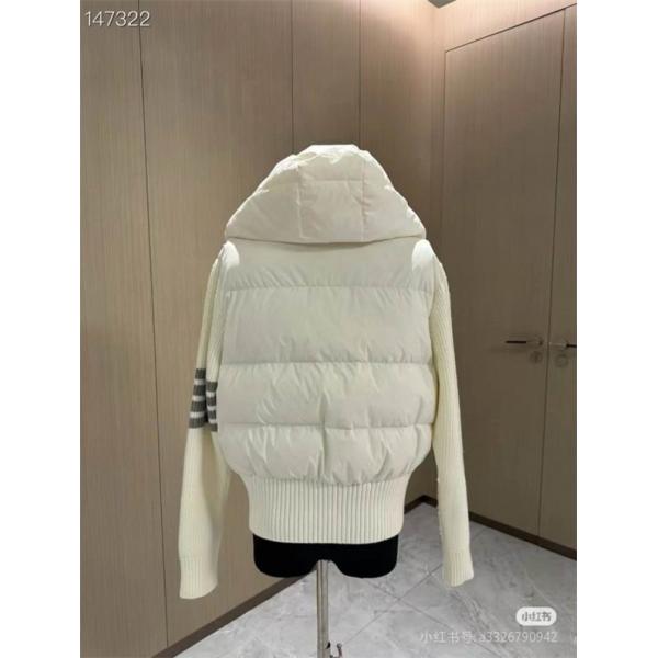 2025人気THOM BROWNEトムブラウンダウンジャケットコピーレディース 通販ショッピング