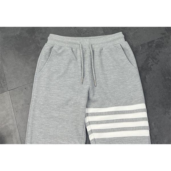 ★25Fw秋冬★トムブラウンスウェットパンツコピーTHOM BROWNE新作グレー 通販ショッピング