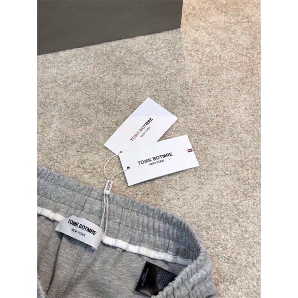 ★トムブラウンスウェットパンツコピー★2025トレンド❤THOM BROWNE新作定番グレー 通販ショッピング