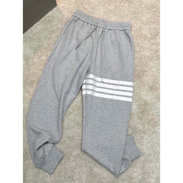 ★トムブラウンスウェットパンツコピー★2025トレンド❤THOM BROWNE新作定番グレー 通販ショッピング