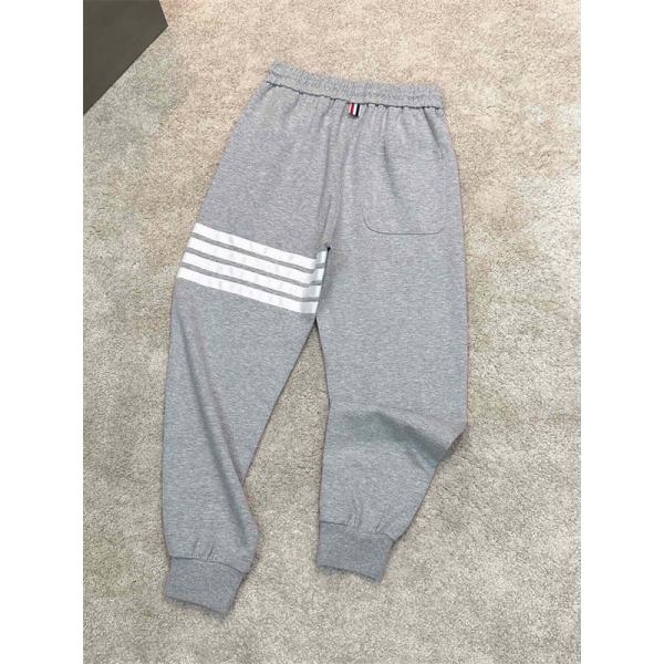 ★トムブラウンスウェットパンツコピー★2025トレンド❤THOM BROWNE新作定番グレー 通販ショッピング
