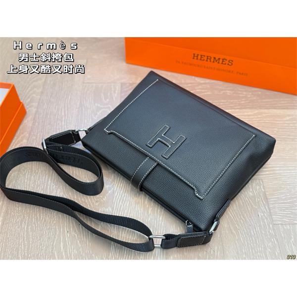 春夏で通勤などに大活躍コレクション エルメス バッグ コピー メンズ ビジネスバッグ ブラック レザー ロゴ入り