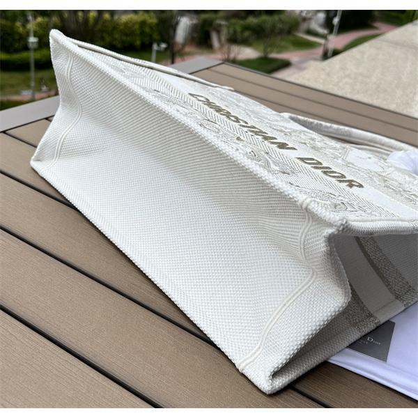 使い勝手ディオールトートバッグ スーパー コピーDior Book Tote 　機能性が満点のバッグ__ブランド コピー 激安(日本最大級)