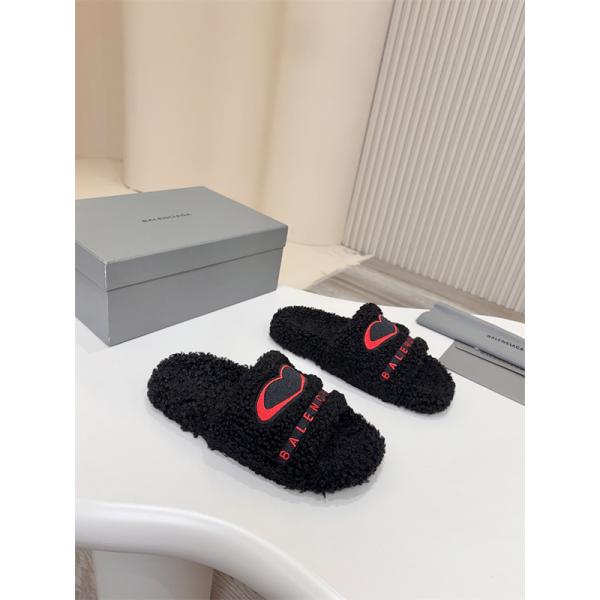 印象的な春夏コーデに バレンシアガサンダルコピー余裕のあるコーデに挑戦着こなしの幅が広がる__ブランド コピー 激安(日本最大級)