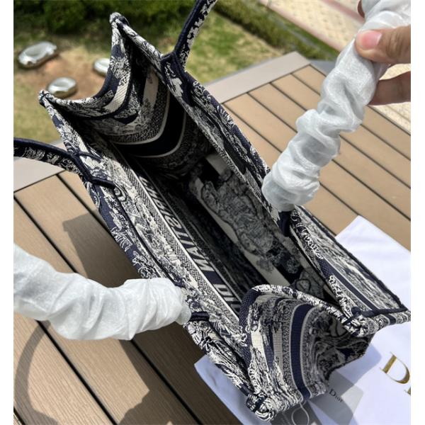 驚きの破格値大得価レディースバッグスタイリッシュさ収納力シンプル小さめディオール バッグコピー激安Book Tote