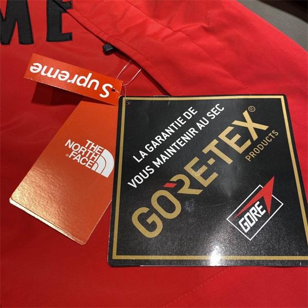 人気赤色SUPREME ×THE NORTH FACE シュプリームジャケットコピー通販ショッピング