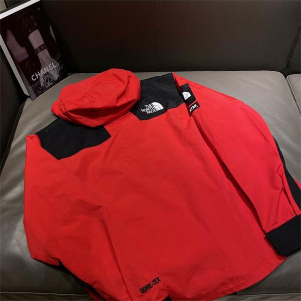 人気赤色SUPREME ×THE NORTH FACE シュプリームジャケットコピー通販ショッピング