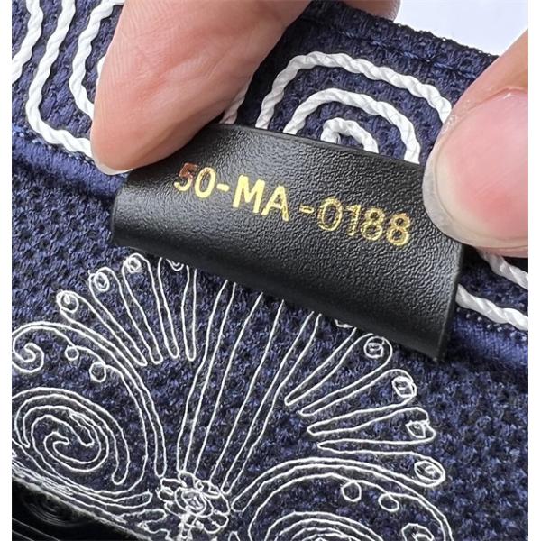 上品にもカジュアルにも ディオールトートバッグコピーDIOR 心躍る春夏ファッション 36.5×28×17.5cmブランド コピー 激安(日本最大級)